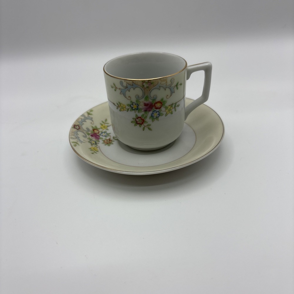 Vintage Tea Cup & Saucer, Floral Design, Made‎ in Occupied Japan